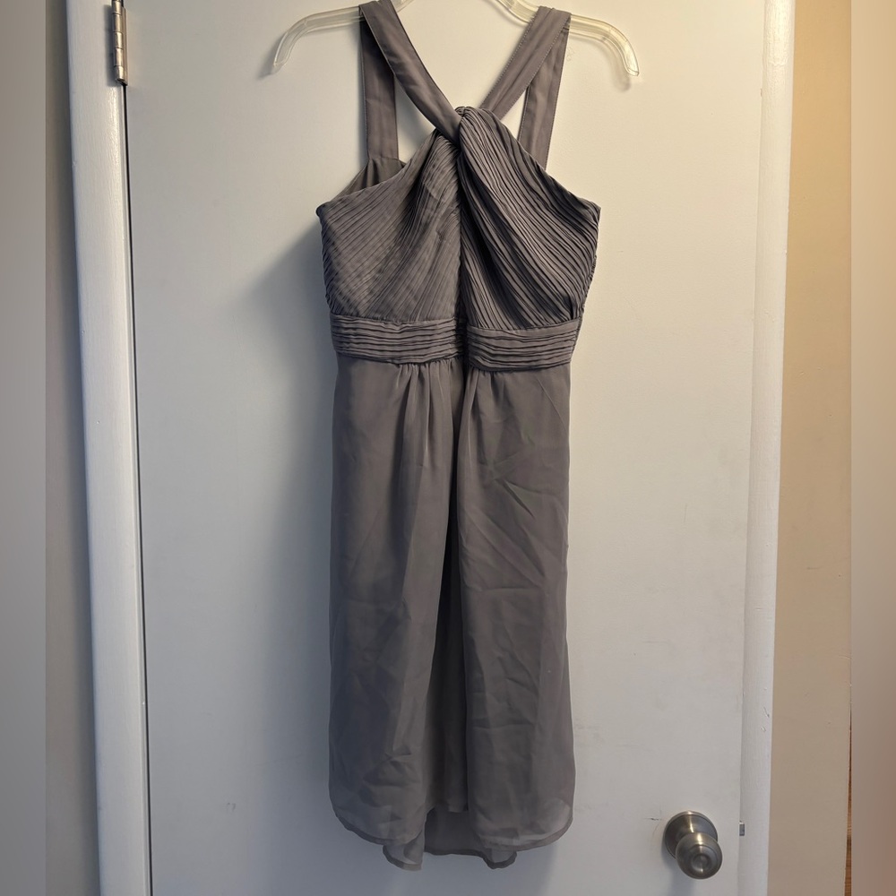 Tevolio Grey Chiffon A-Line Halter Knee-Length Dress with Pockets Sleeveless (4)